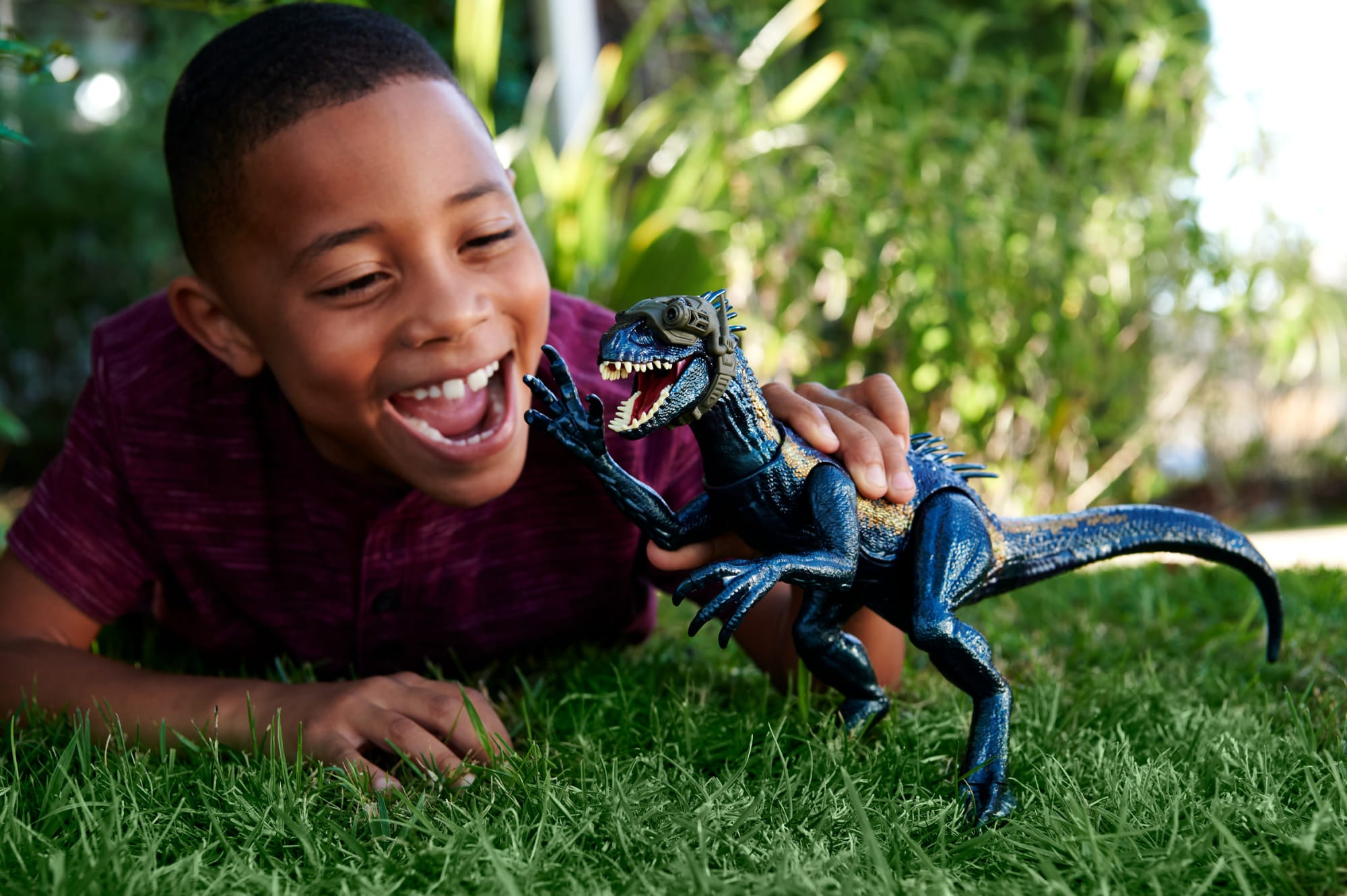 Jurassic World Traque et Attaque Figurine Indoraptor