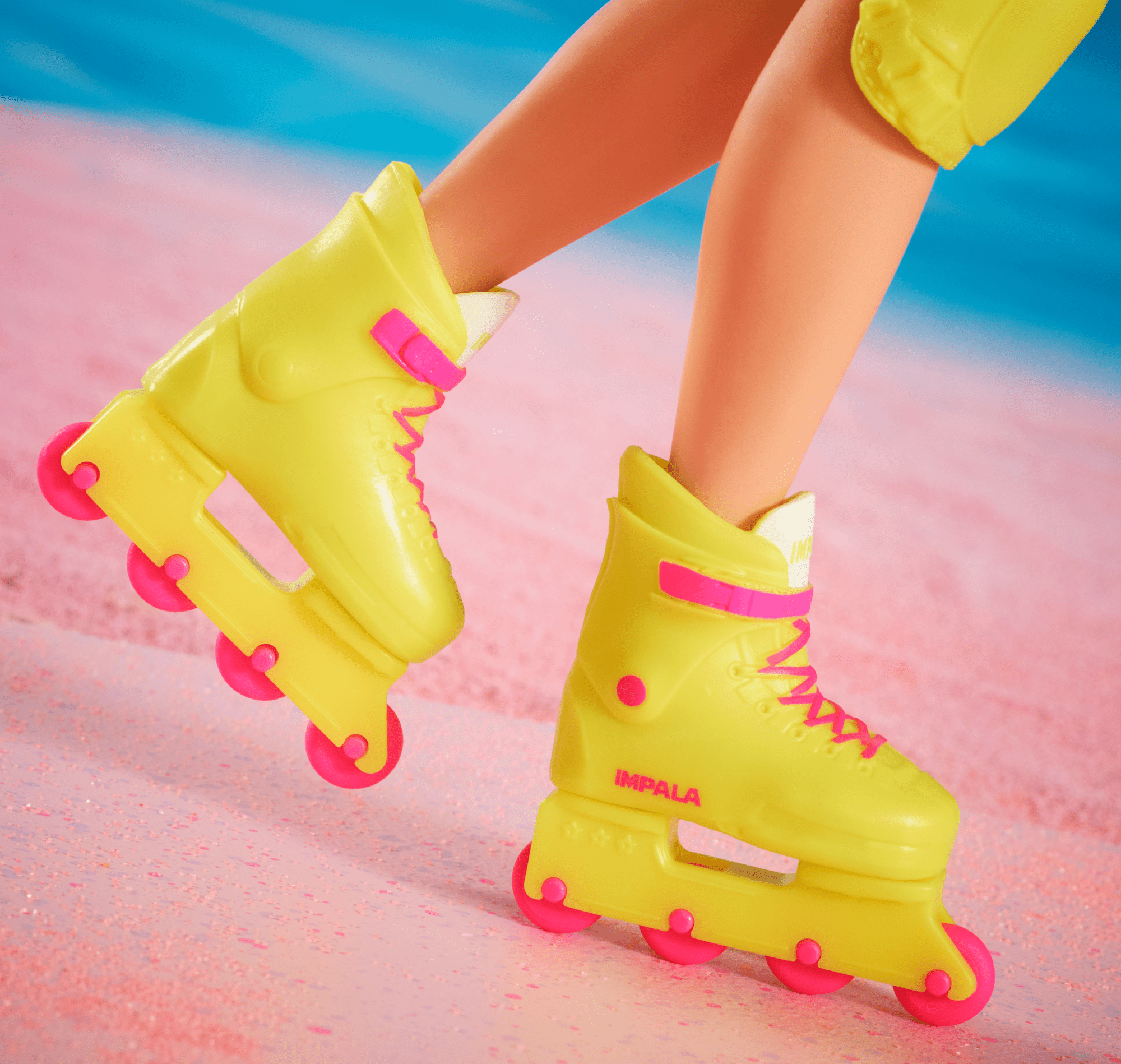 Barbie La Película Muñeco de Colección Ken en patines