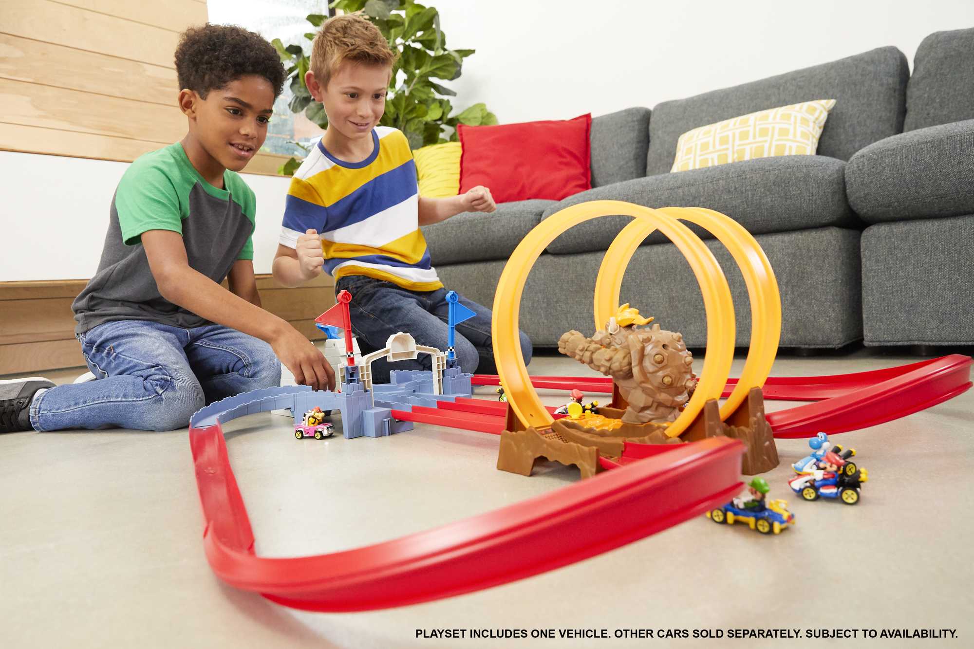 Hot Wheels Mariokart Bowsers Castle Chaos Play Set | Mattel