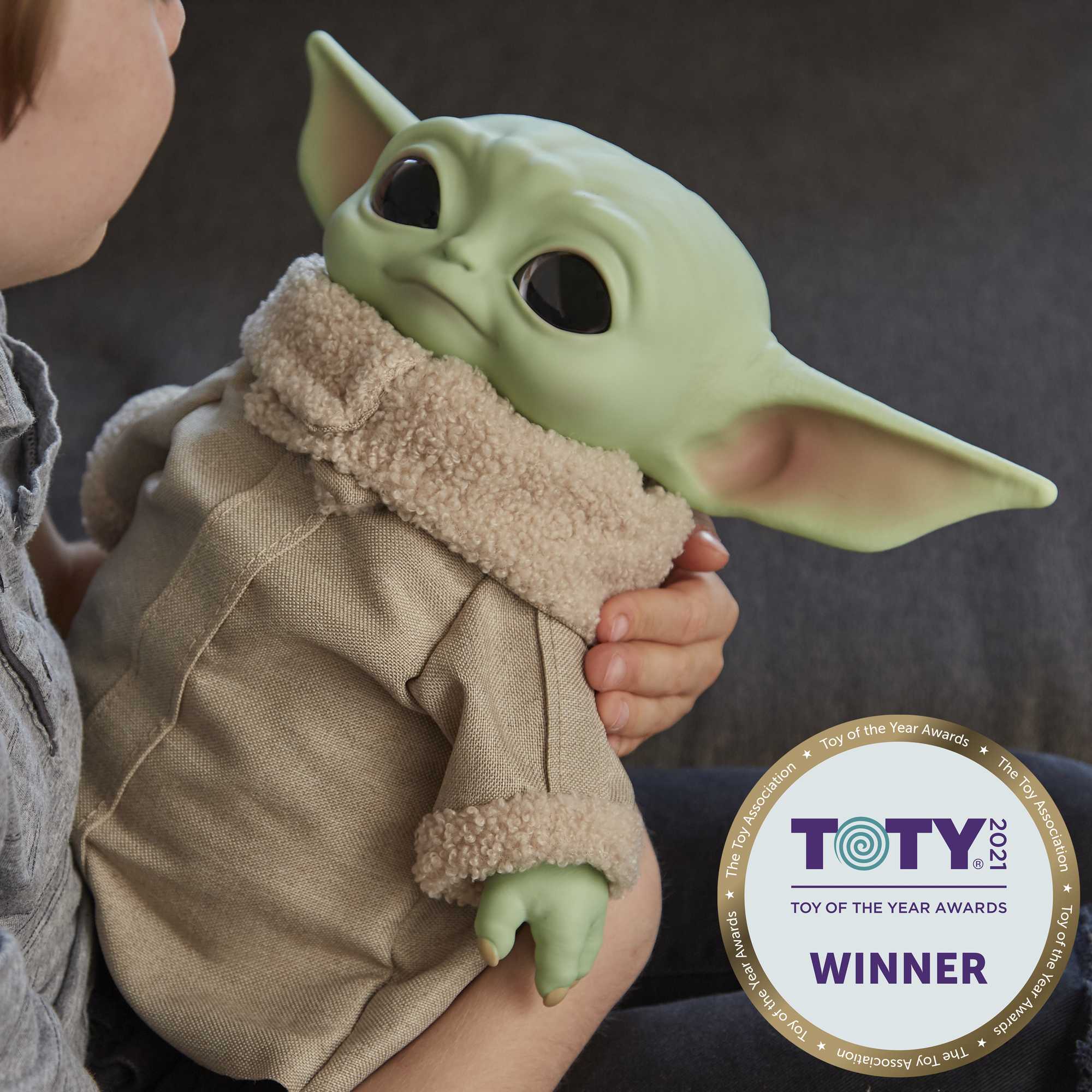 MATTEL: Peluche Star Wars The Mandalorian Yoda l'enfant 28cm Mattel -  Vendiloshop