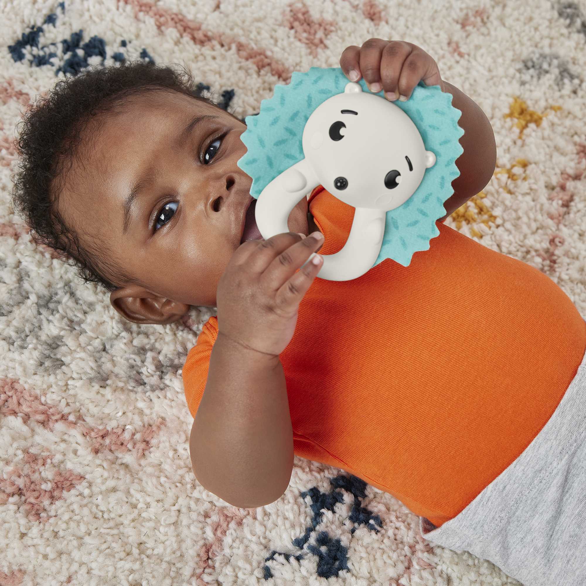Fisher Price Baby Sonaja para Beb s Sensimals Erizo