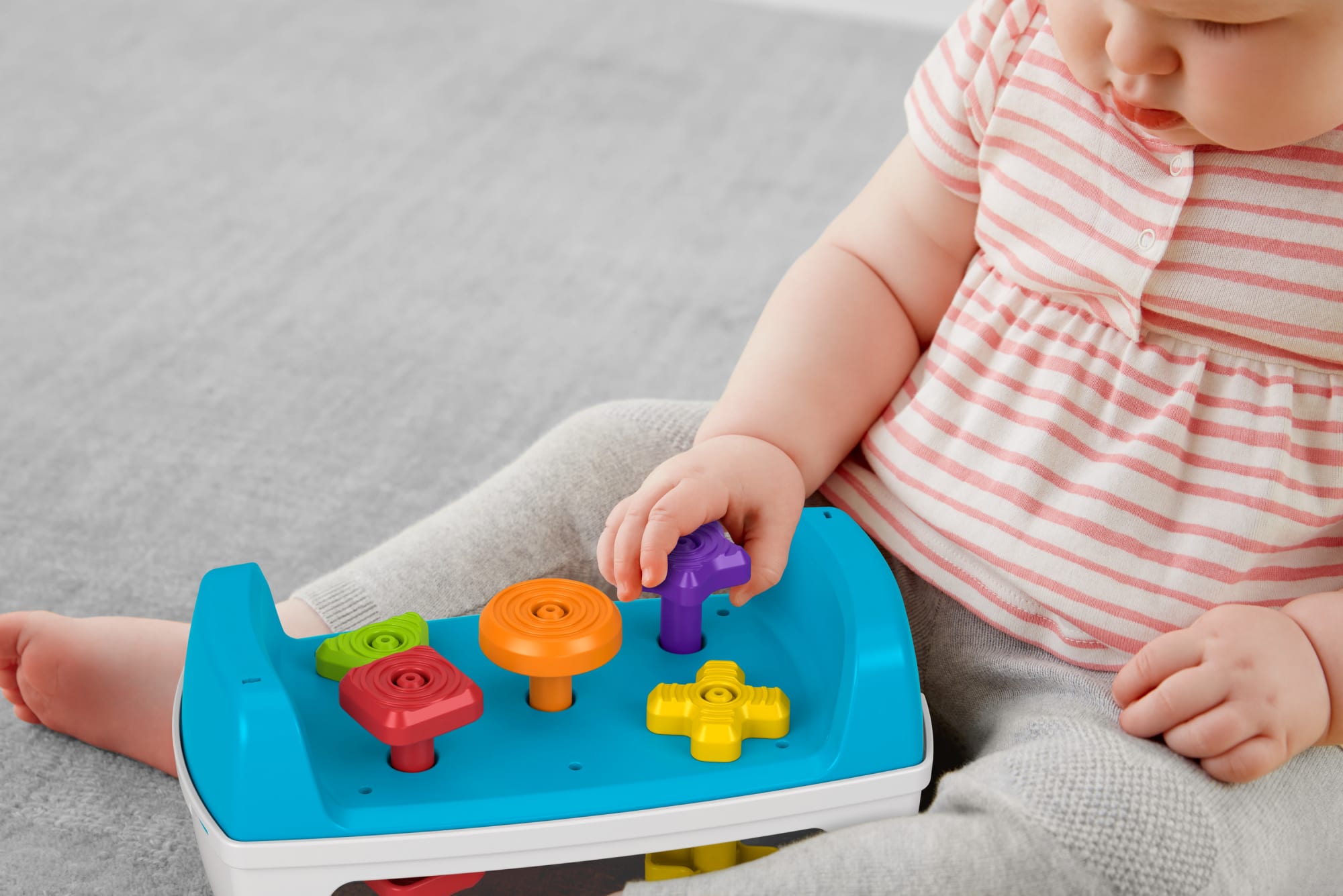 Établi Recto-Verso de Fisher-Price, Jouets à 2 Côtés Pour Bébés et Tout-Petits