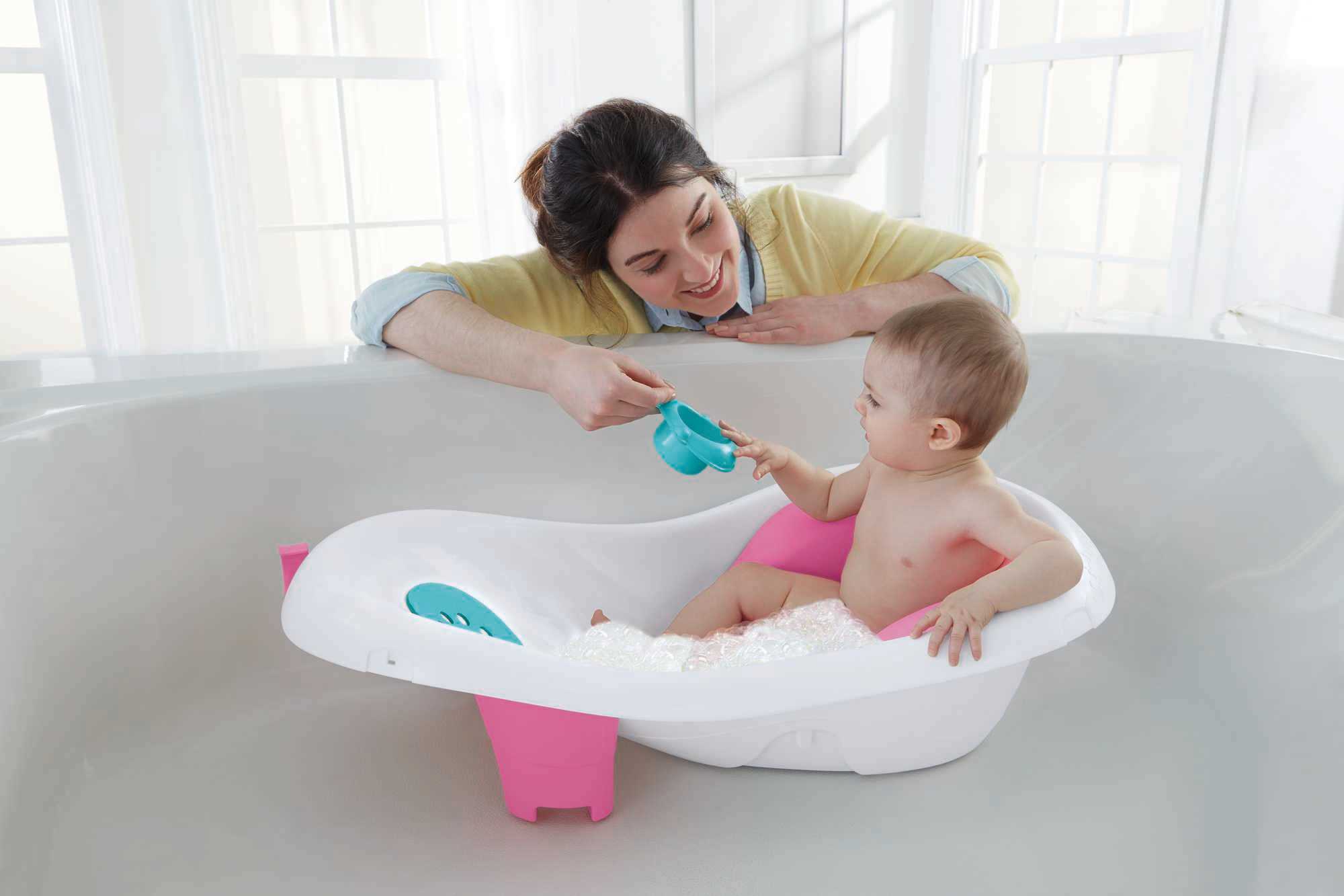Baby Bath Tubs - The Safest & Most Comfortable