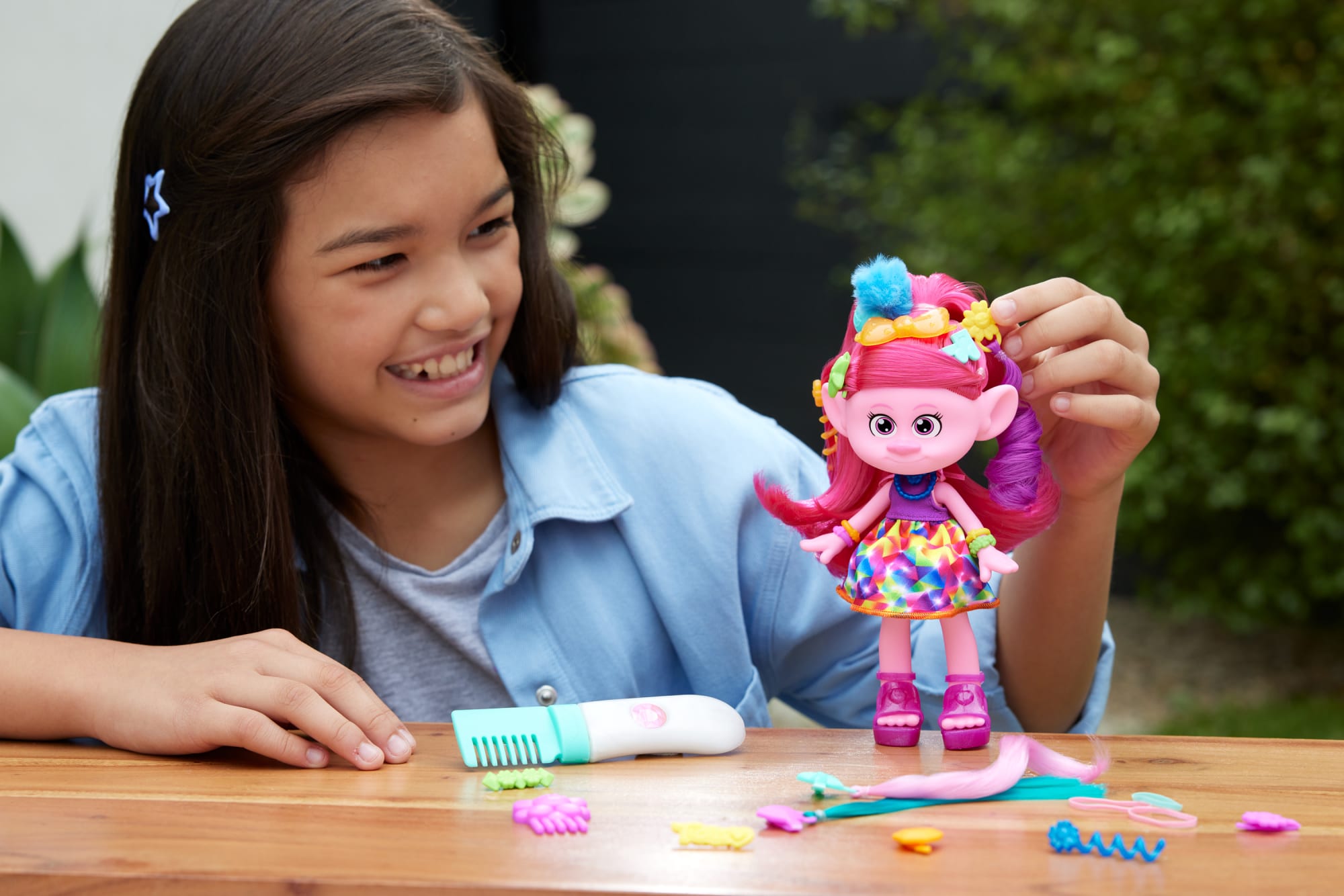Dreamworks Trolls Band Together Cheveux Pailletés Reine Poppy
