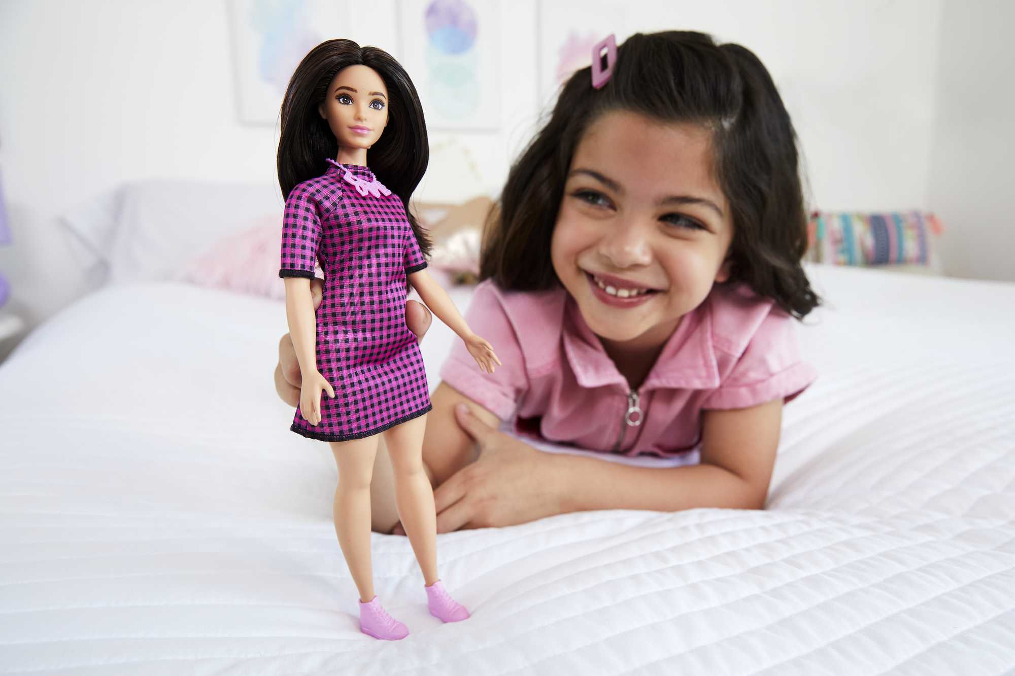 Barbie Fashionistas Doll #188, Curvy, Dress, Love Necklace, 3 To 8 Years Old
