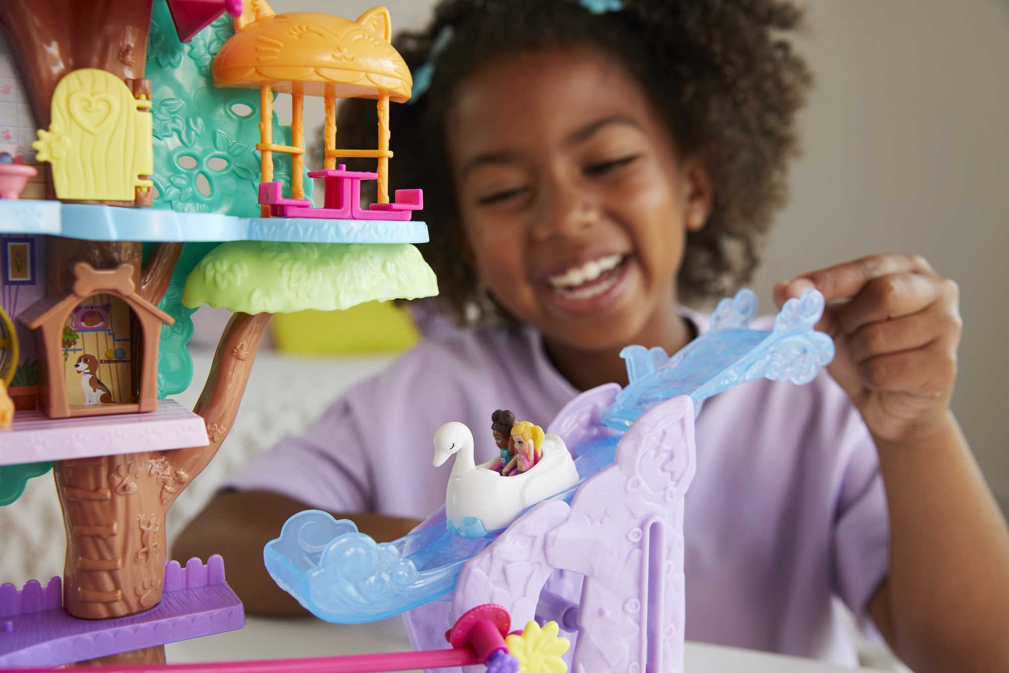 Polly Pocket Pollyville Aventuras na Casa da Árvore Mattel - Star