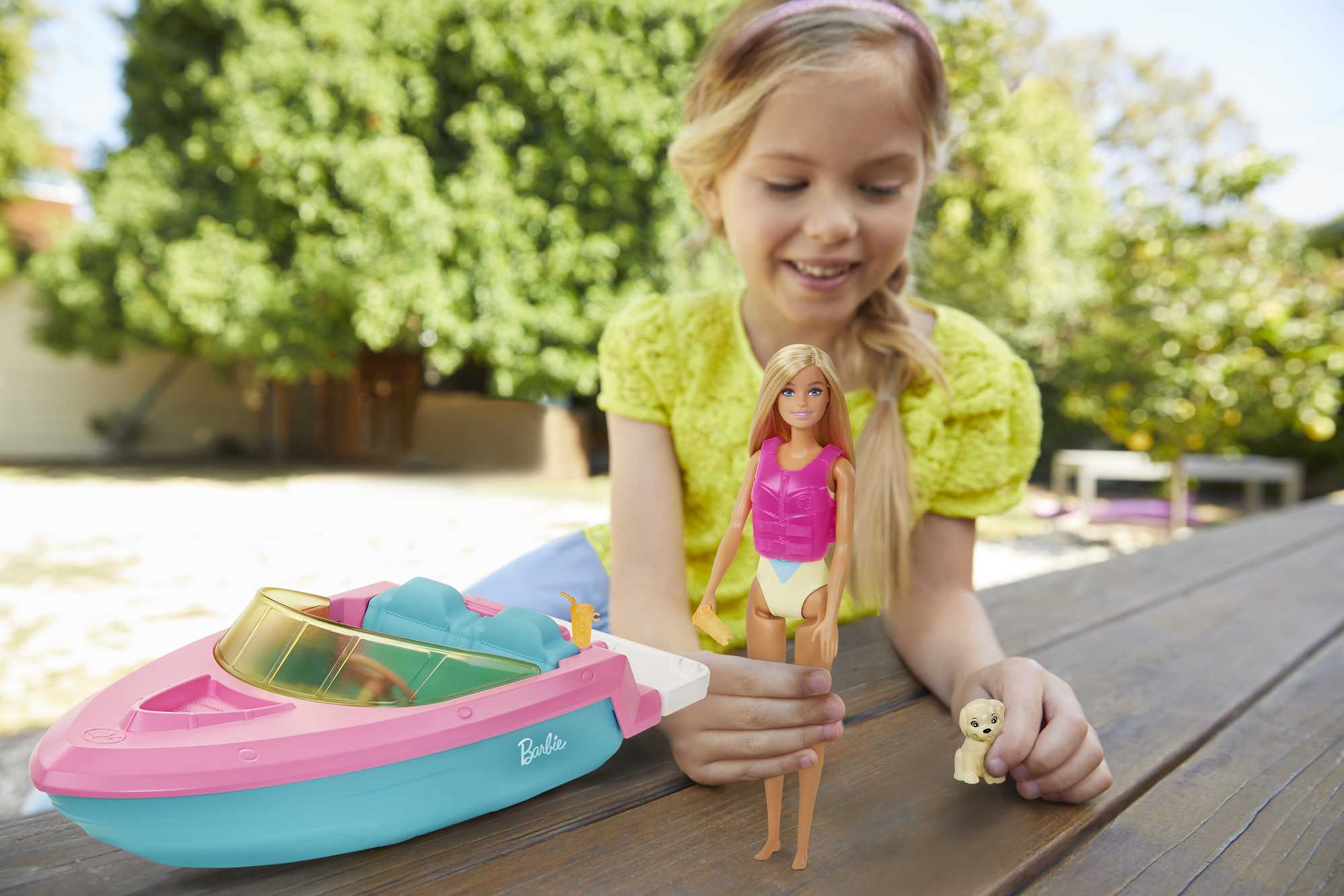 Barbie-Hors-Bord de Barbie-3 Poupées Avec Chiot et Accessoires