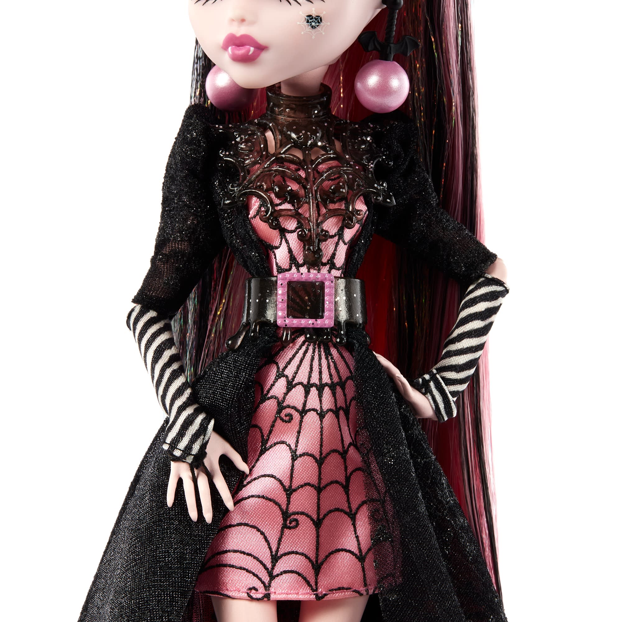 Monster High Howliday: Winter Edition Draculaura Doll HKX66 | Mattel