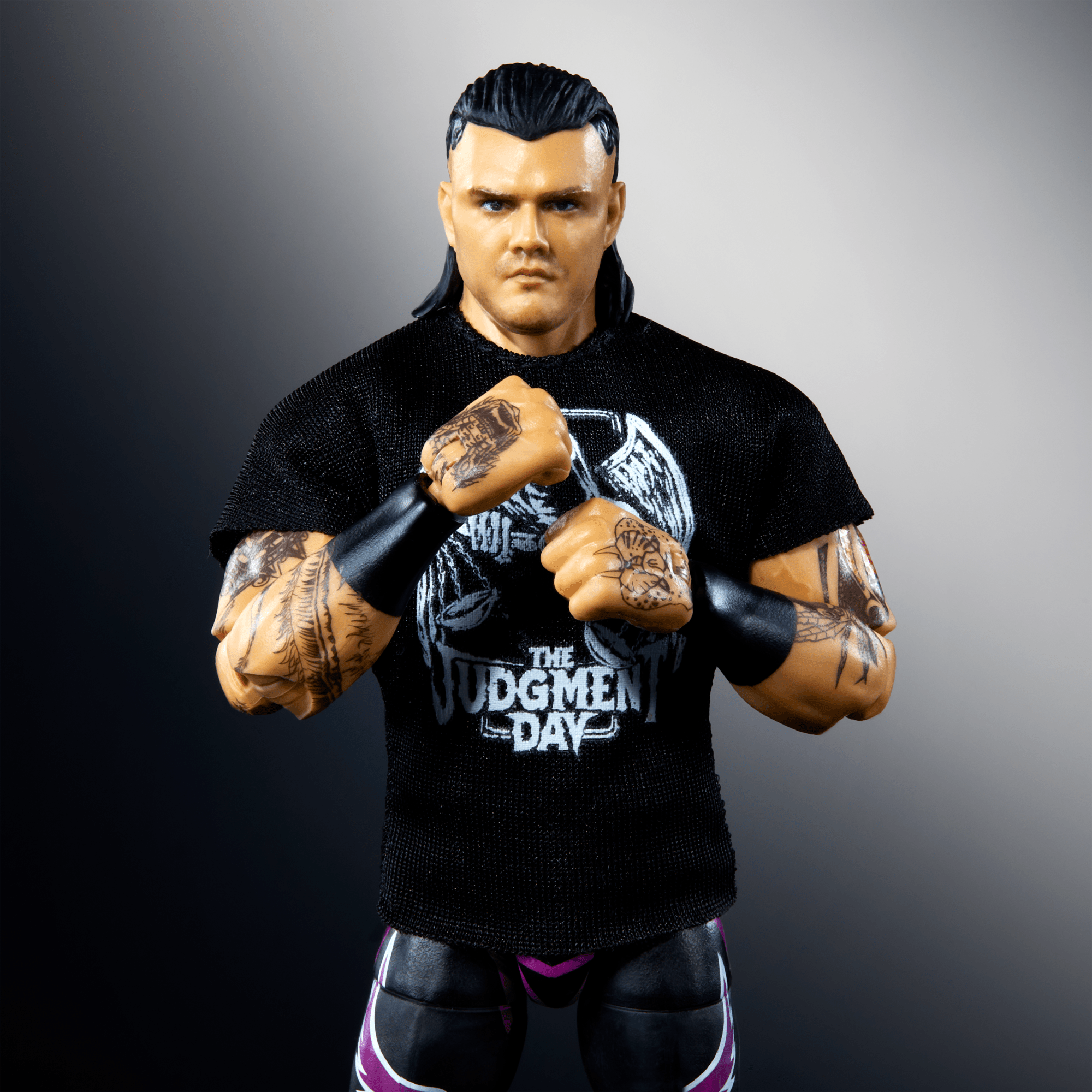 Mattel WWE Elite Actiefiguur & Accessoires, 6-inch verzamelbare Dominik Mysterio met 25 articulatiepunten, levensechte look & verwisselbare handen, HTX21