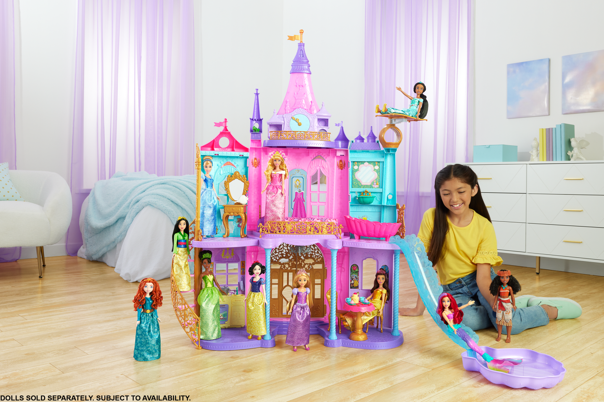 Princess castle discount dolls house