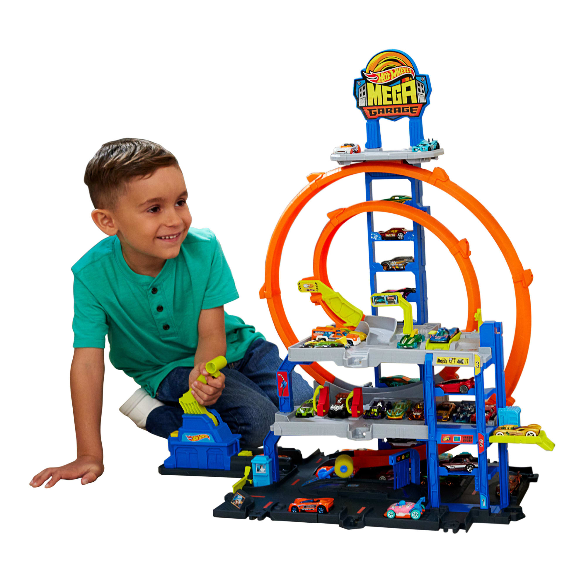 Hot Wheels MEGA Loop Garage Playset With 1 Die-Cast Toy Car & 1 Toy Helicopter in 1:64 Scale by Mattel, Inc.