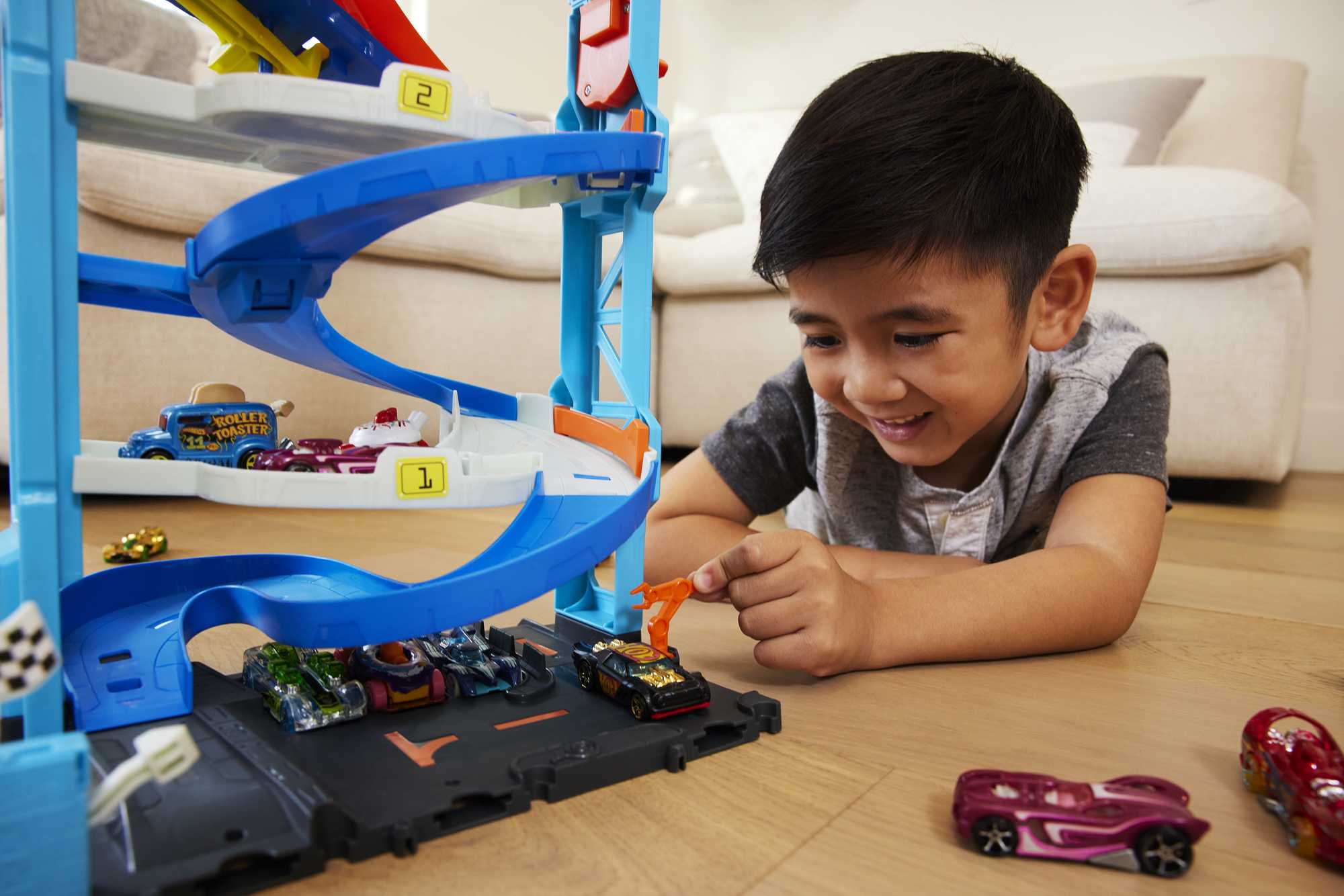 Tapis De Jeu Hot Wheels 80x70 Cm - Surface Lavable Et Antidérapante - Inclut 1 Voiture - Pour Enfants Dès 3 Ans