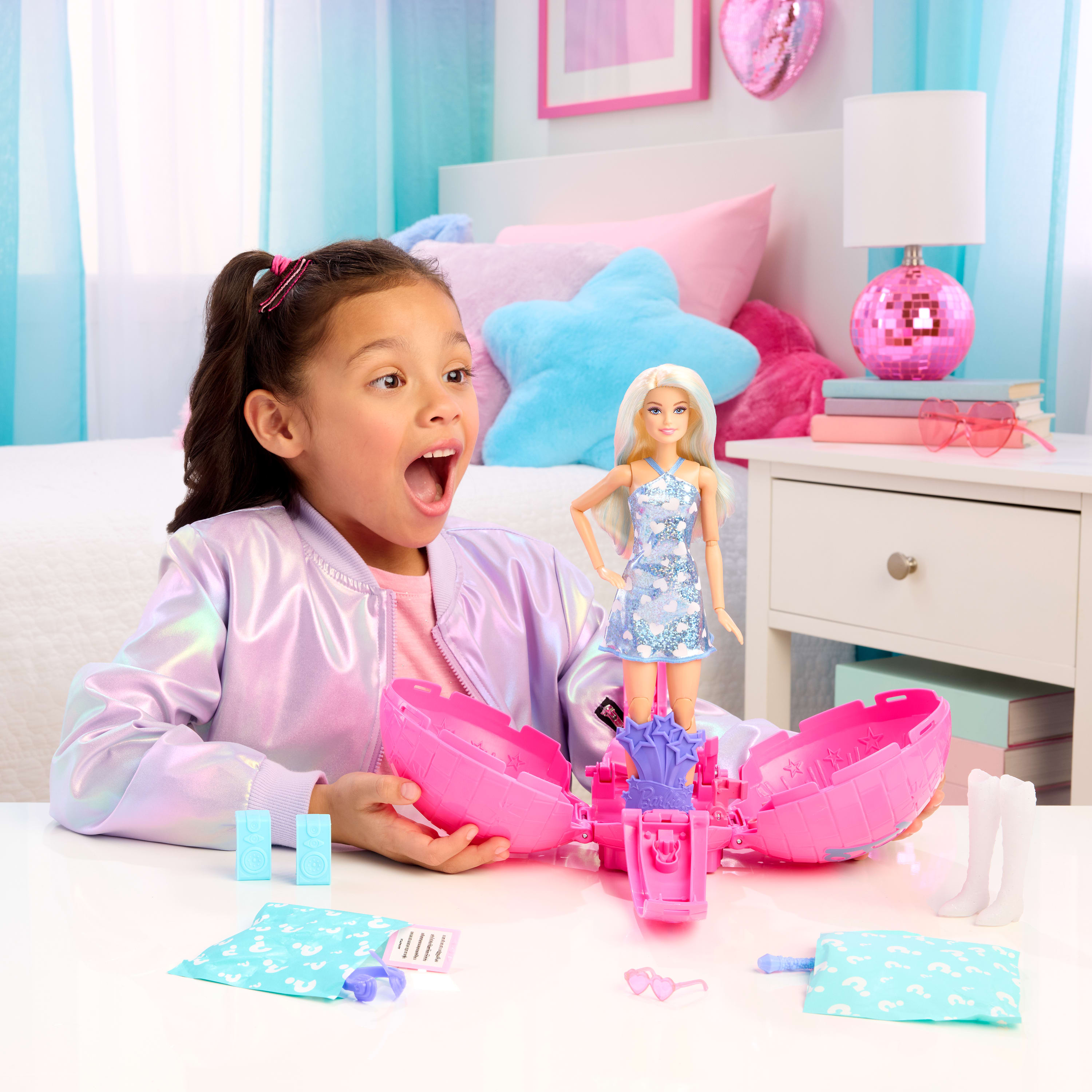 BARBIE TEAM BARBIE Roll & Reveal Pop Star Doll and Accessories | Mattel