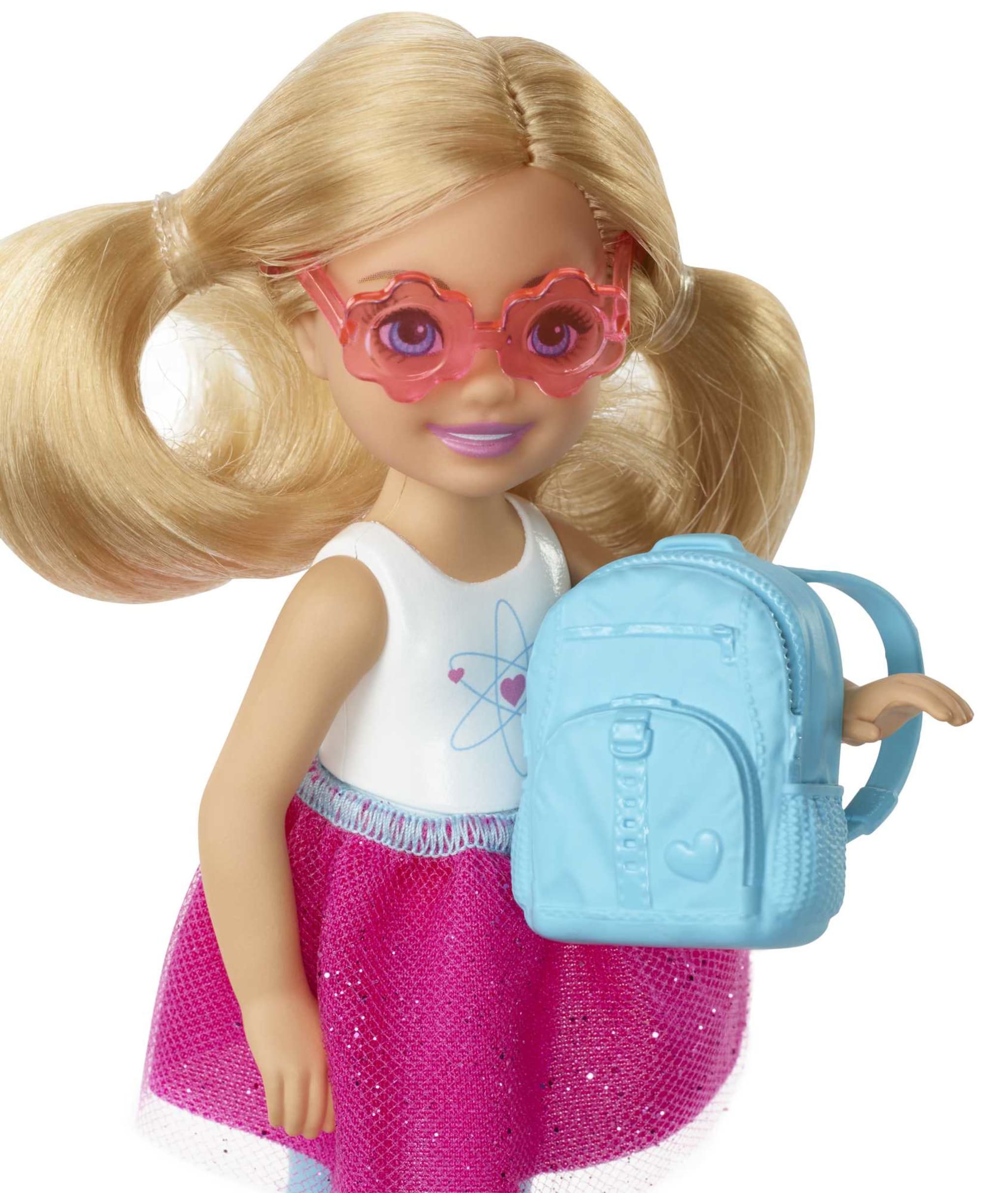 Barbie Dreamhouse Adventures Muñeca Explora y Descubre Chelsea Viajera