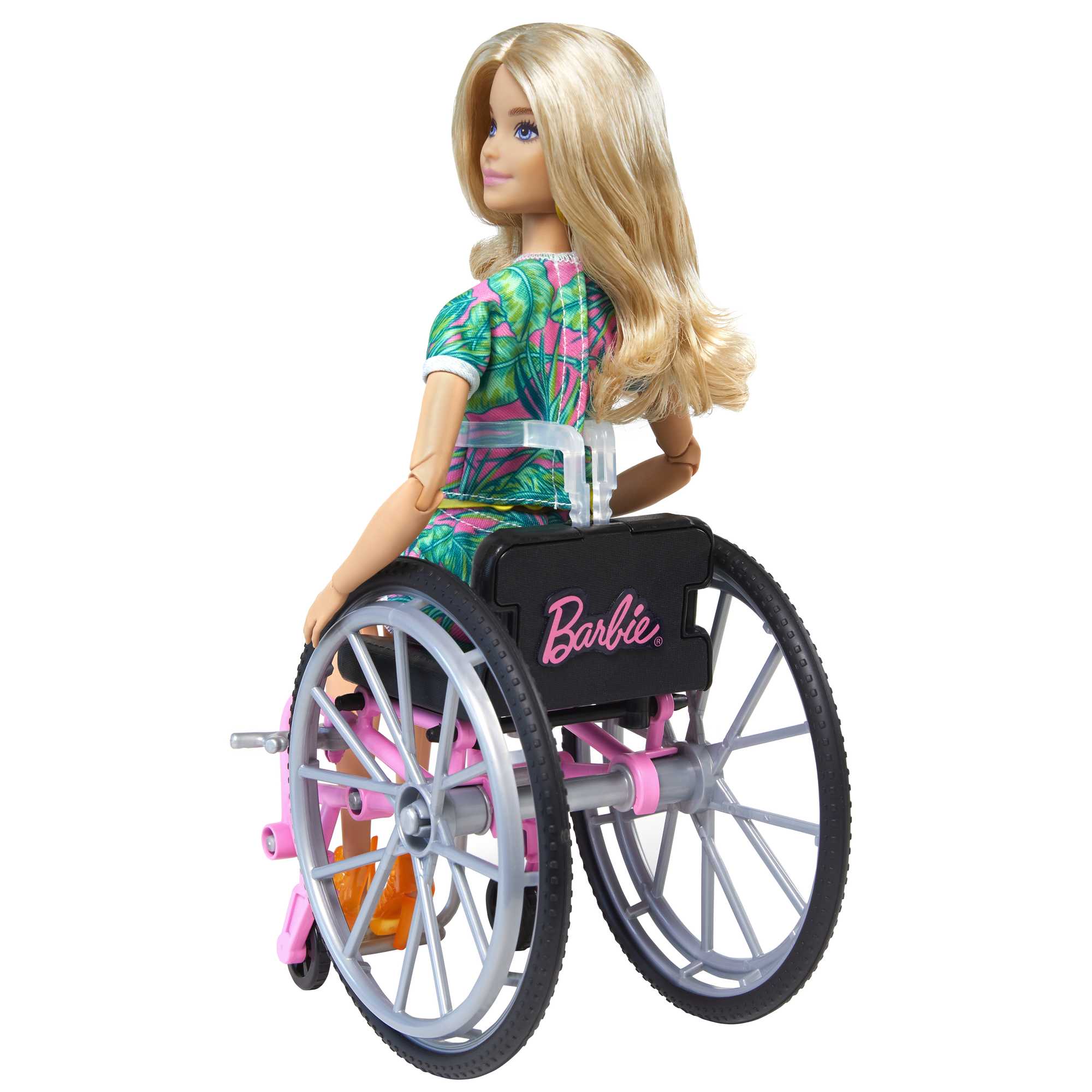 Barbie Doll and Accessory #165 | Mattel